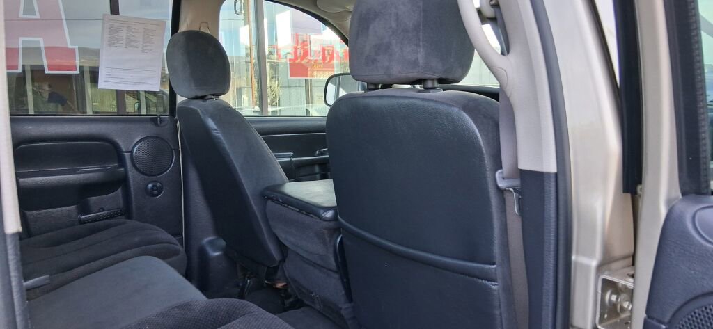 Used 2004 Dodge Ram 2500 Truck SLT w/ Trailer Tow Group image 10