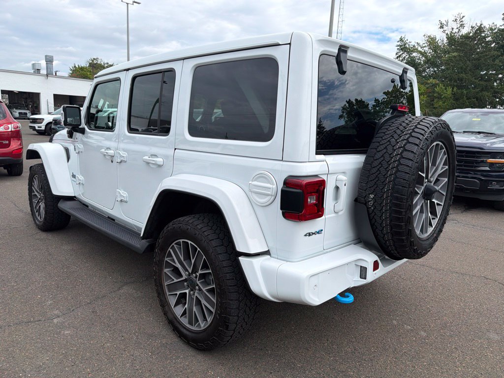 Used 2024 Jeep Wrangler High Altitude AWD/4WD image 4