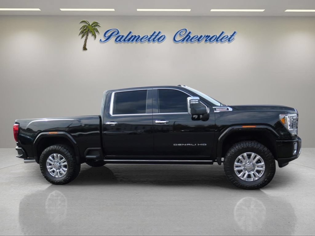 Used 2022 GMC Sierra 2500 Denali w/ Denali Ultimate Package AWD/4WD image 2