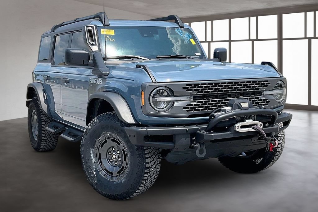 Used 2024 Ford Bronco Everglades AWD/4WD image 3