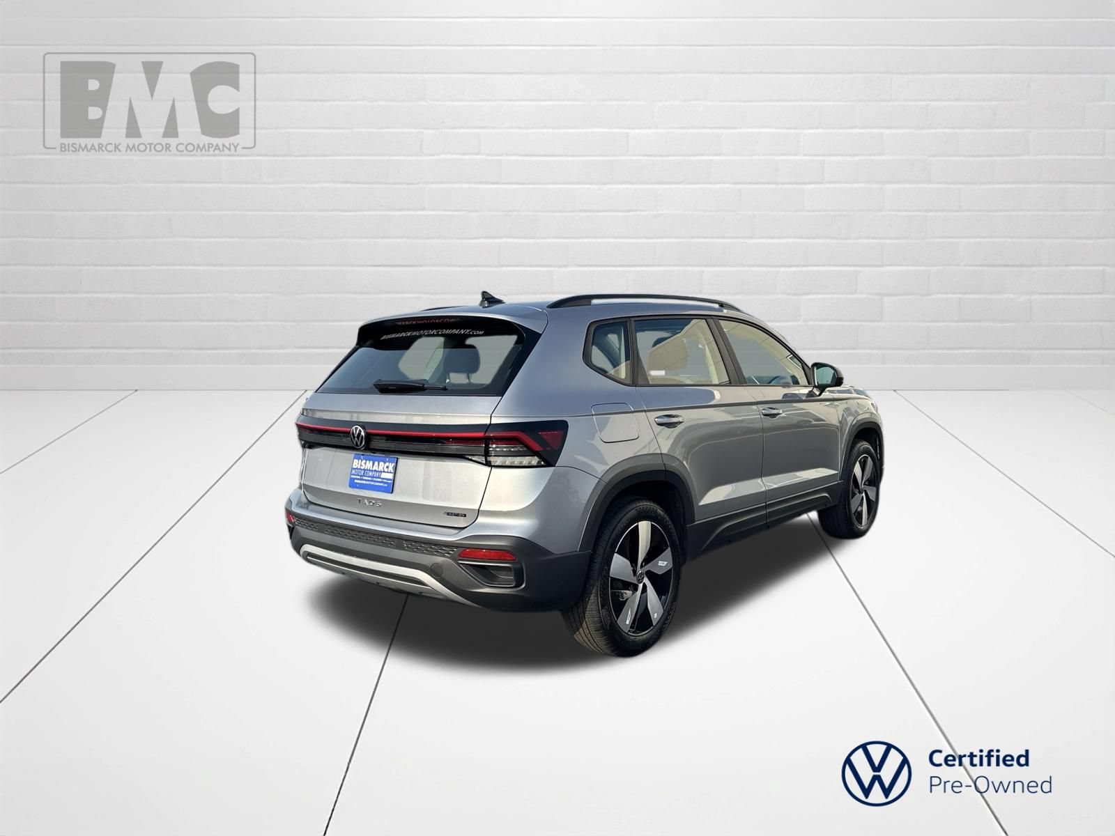 Certified 2025 Volkswagen Taos S AWD/4WD image 3