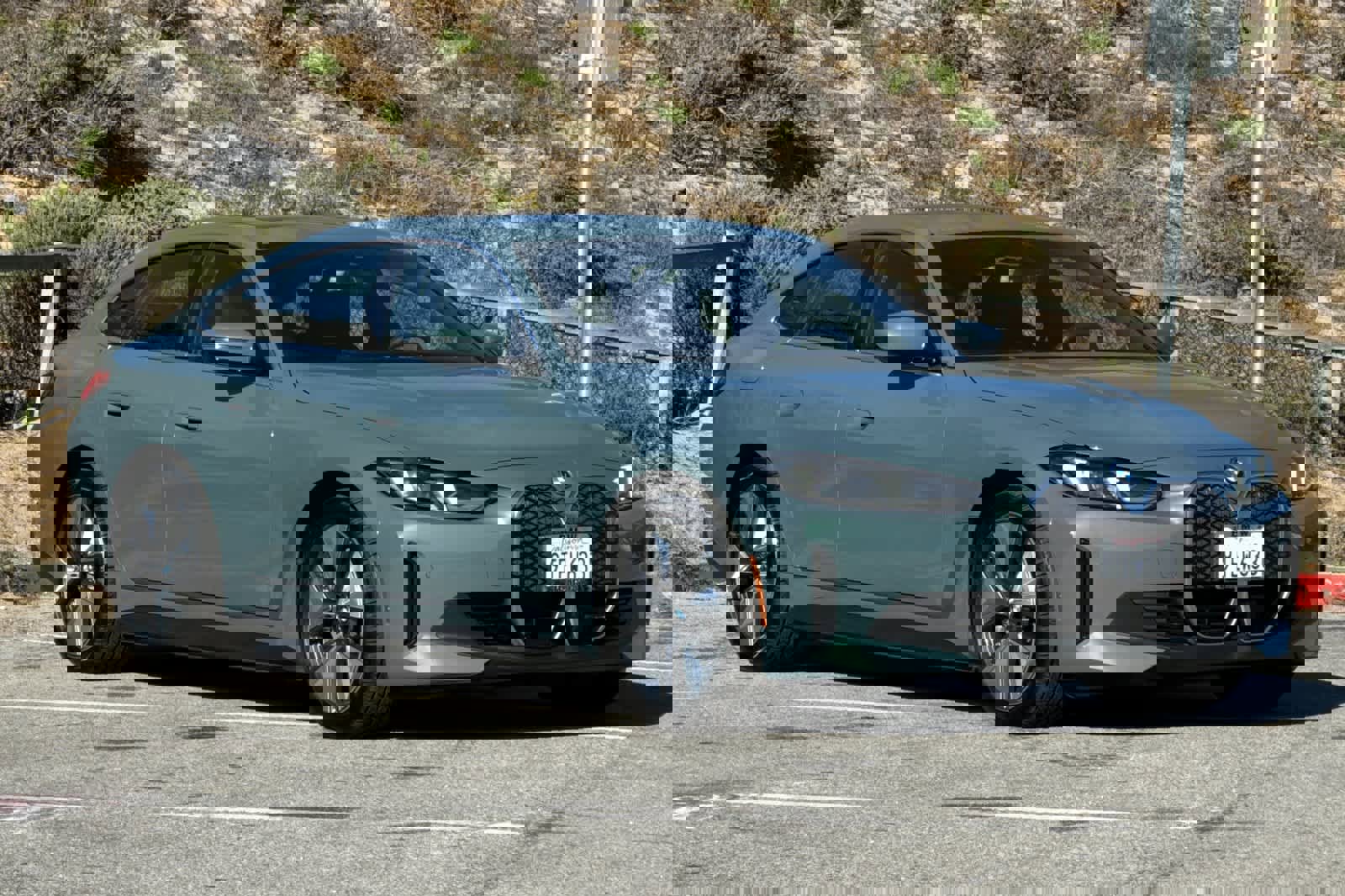 Used 2025 BMW i4 eDrive40 w/ Premium Package image 5