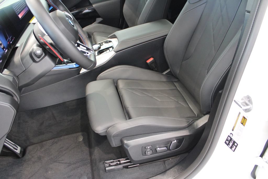 New 2026 BMW X3 M50 w/ Premium Package AWD/4WD image 9