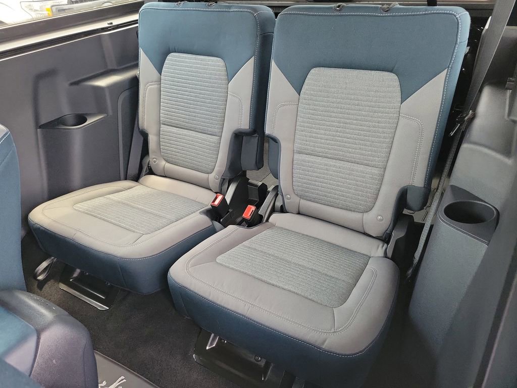 Used 2023 Ford Bronco Outer Banks AWD/4WD image 13