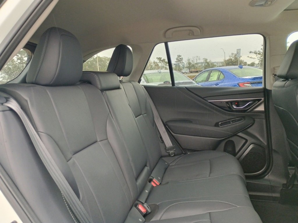 Used 2025 Subaru Outback Limited w/ Popular Package #2 image 21