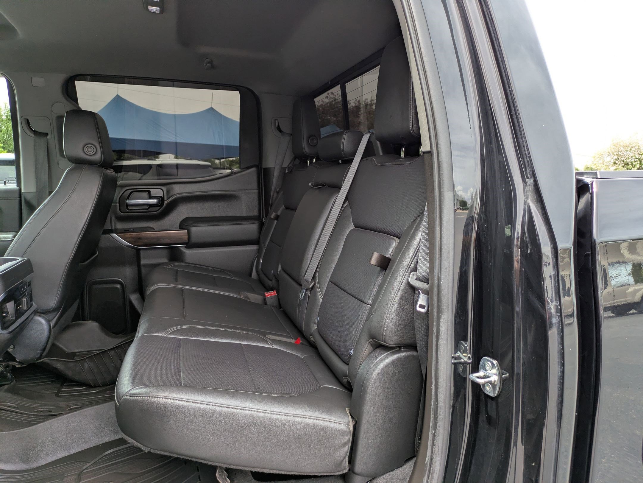 Used 2021 GMC Sierra 1500 SLT w/ SLT Convenience Package AWD/4WD image 26