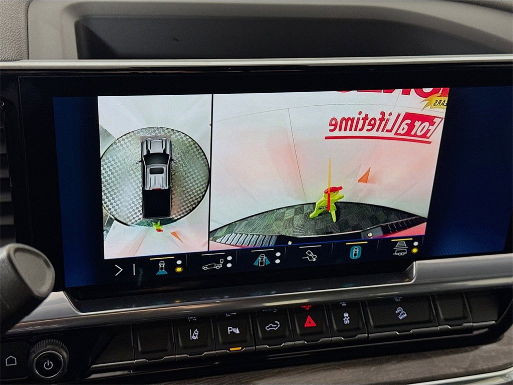 Used 2024 Chevrolet Silverado 3500 LTZ w/ LTZ Convenience Package image 6