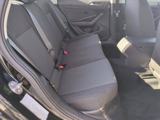 Used 2019 Volkswagen Jetta FWD image 18