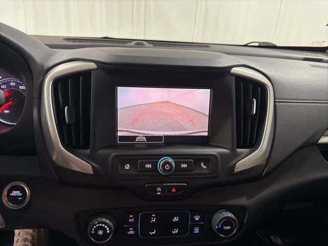 Used 2024 GMC Terrain SLE FWD image 16