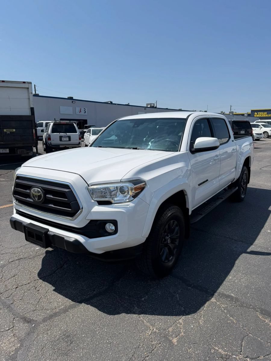 Used 2021 Toyota Tacoma SR5 w/ SR5 Appearance Package (SM) RWD image 7