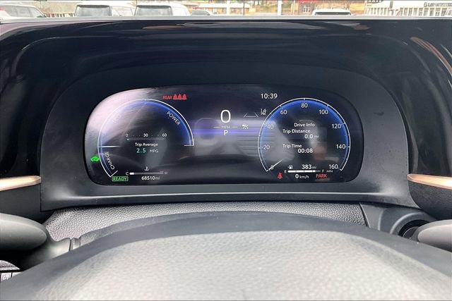 Used 2023 Toyota Crown Limited AWD/4WD image 12