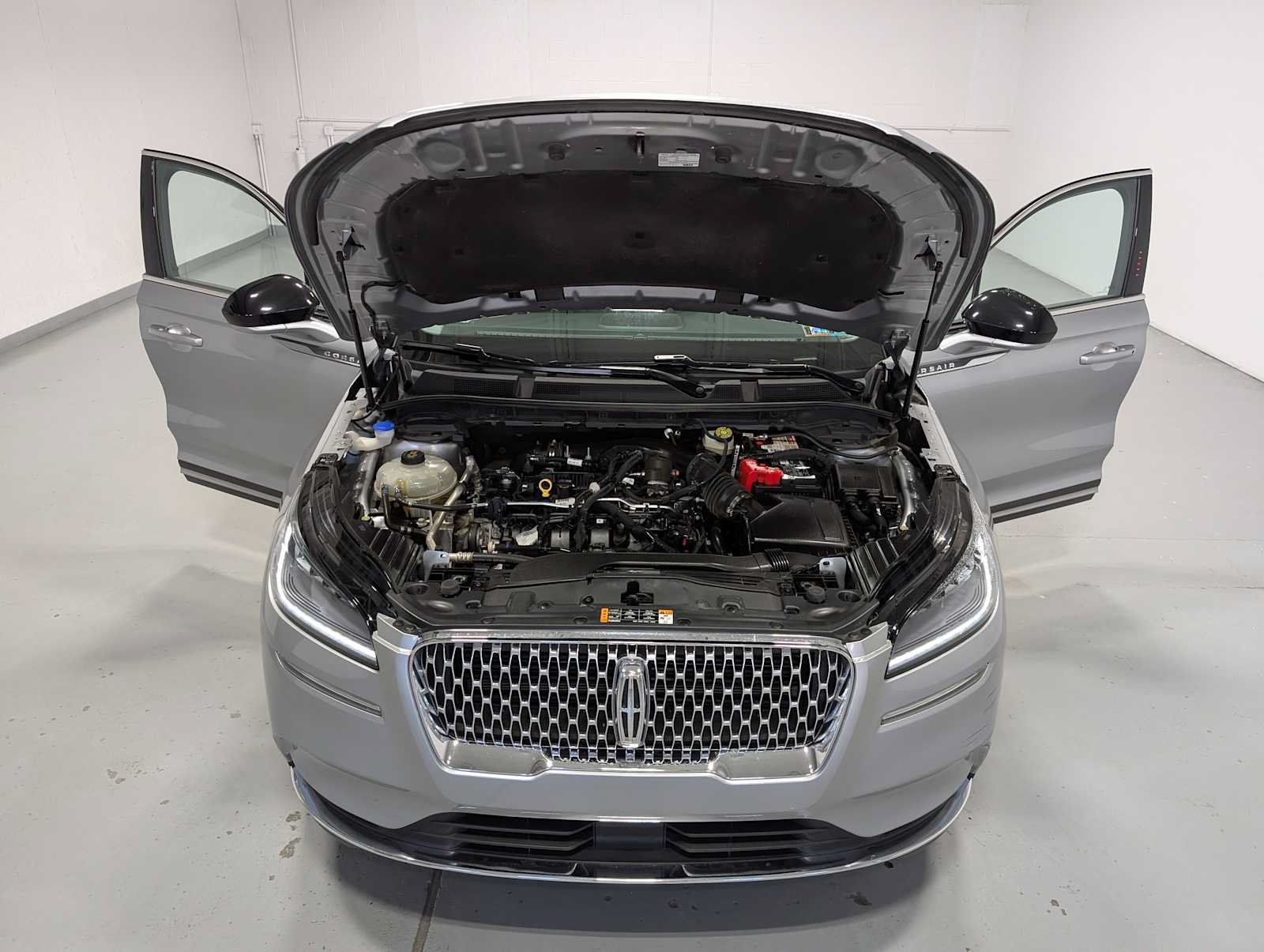 Used 2022 Lincoln Corsair AWD w/ Premium Package image 13