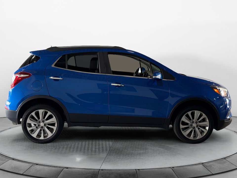 Used 2018 Buick Encore Preferred AWD/4WD image 8