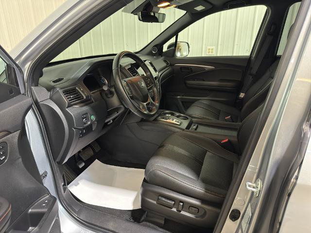 Used 2022 Honda Pilot TrailSport image 2