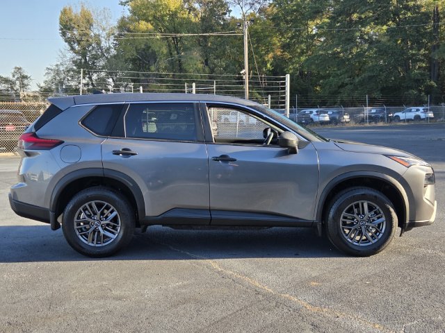 New 2027 Nissan Rogue S FWD image 6