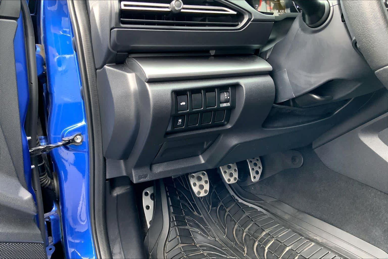 Used 2023 Subaru WRX Premium AWD/4WD image 33