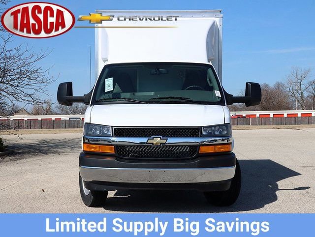 New 2025 Chevrolet Express 3500 w/ Power Convenience Package RWD image 5
