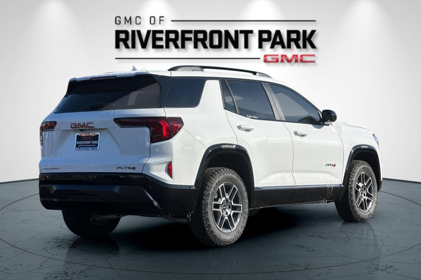 New 2026 GMC Terrain AT4 w/ Convenience Package III AWD/4WD image 3