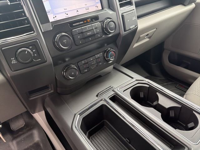 Used 2019 Ford F150 XLT w/ Equipment Group 302A Luxury AWD/4WD image 29