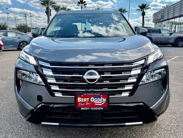 New 2026 Nissan Rogue Platinum w/ Tech Package AWD/4WD image 2