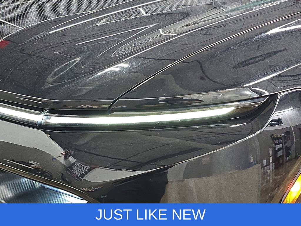 Used 2024 Chevrolet Equinox EV RS w/ Active Safety Package 3 image 30