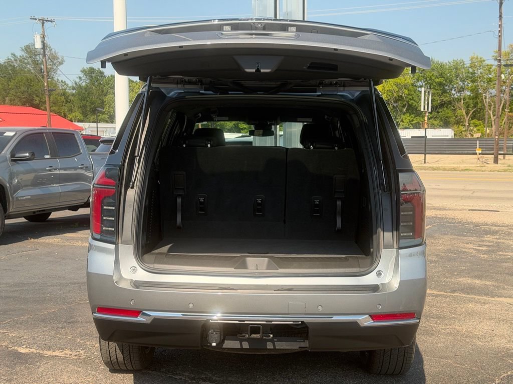New 2026 Chevrolet Tahoe LS w/ LS Custom Edition RWD image 4