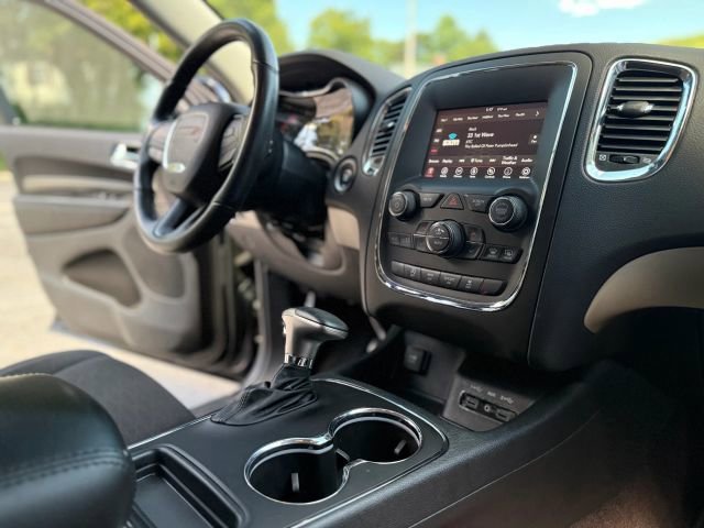 Used 2018 Dodge Durango SXT w/ 3rd Row Seating Group image 17