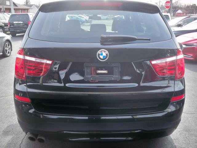 Used 2017 BMW X3 sDrive28i image 4
