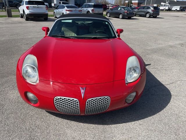 Used 2006 Pontiac Solstice Convertible w/ Premium Package image 3