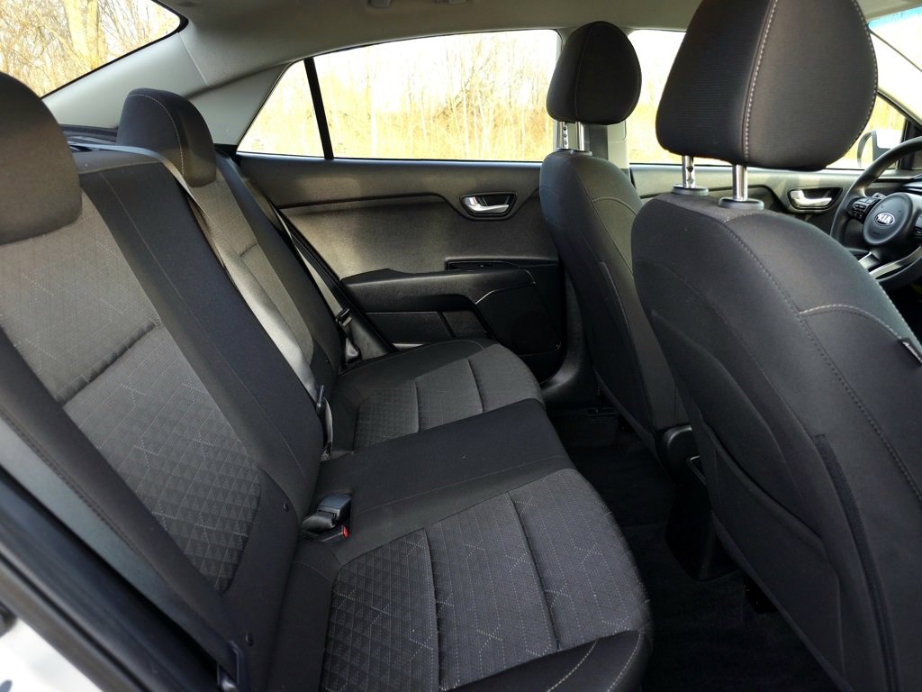 Used 2020 Kia Rio LX image 29