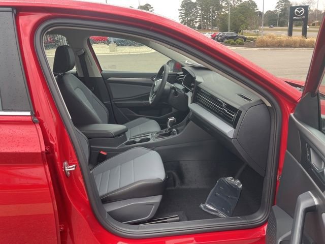 New 2026 Volkswagen Jetta SE image 27