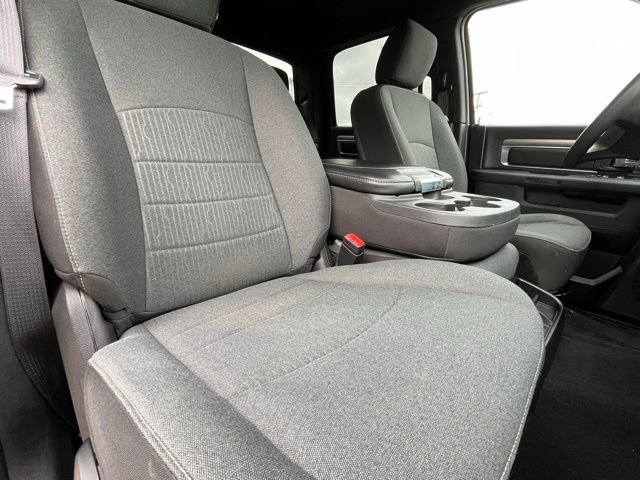 Used 2024 RAM 1500 Warlock AWD/4WD image 28