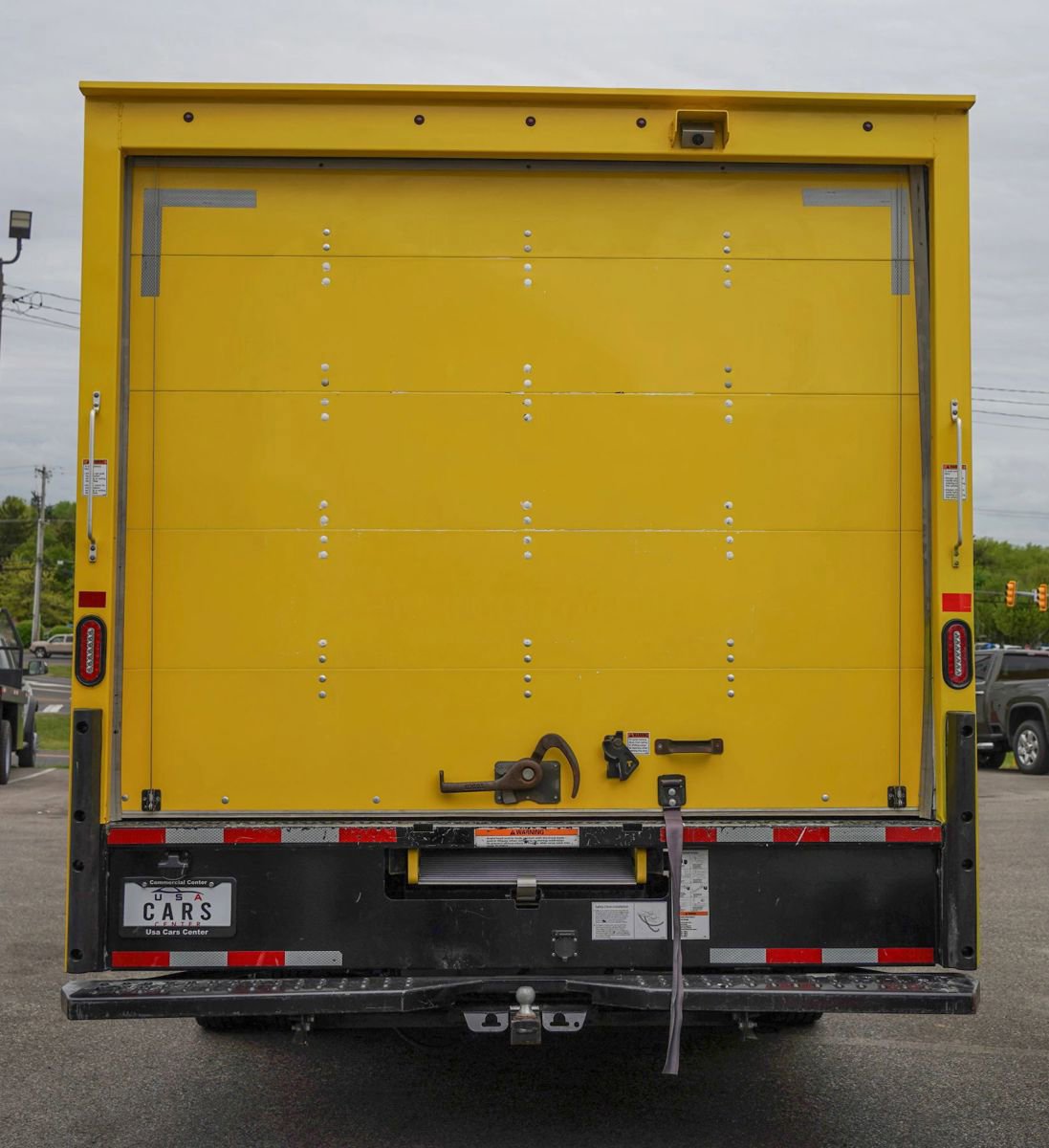Used 2024 Ford E-350 and Econoline 350 Super Duty w/ Driver's Safety Package RWD image 5