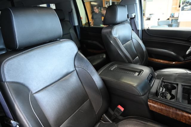 Used 2017 Chevrolet Suburban Premier AWD/4WD image 8
