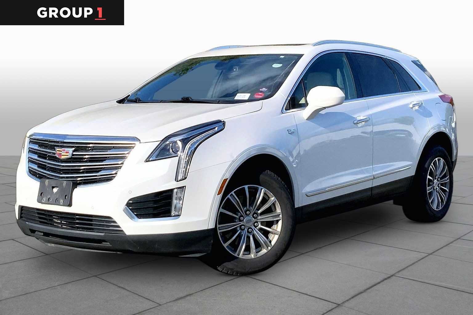 Used 2017 Cadillac XT5 Luxury w/ Driver Awareness Package FWD image 1