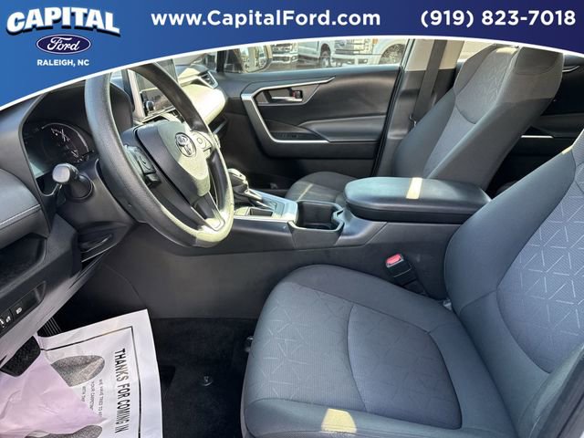 Used 2024 Toyota RAV4 XLE image 17
