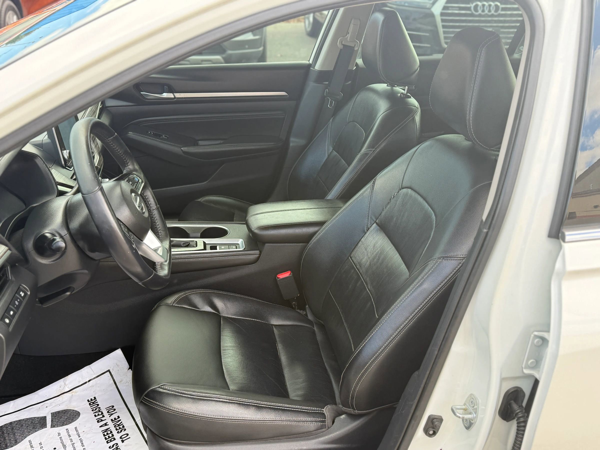 Used 2019 Nissan Altima 2.5 Platinum image 11