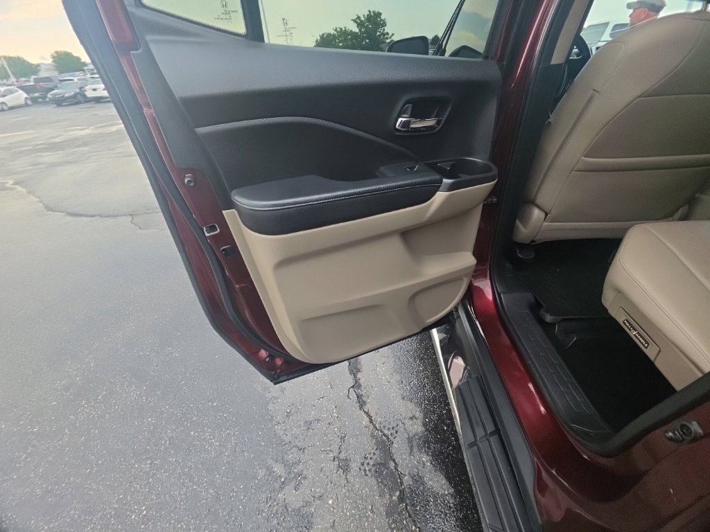 Used 2017 Honda Ridgeline RTL-T image 26