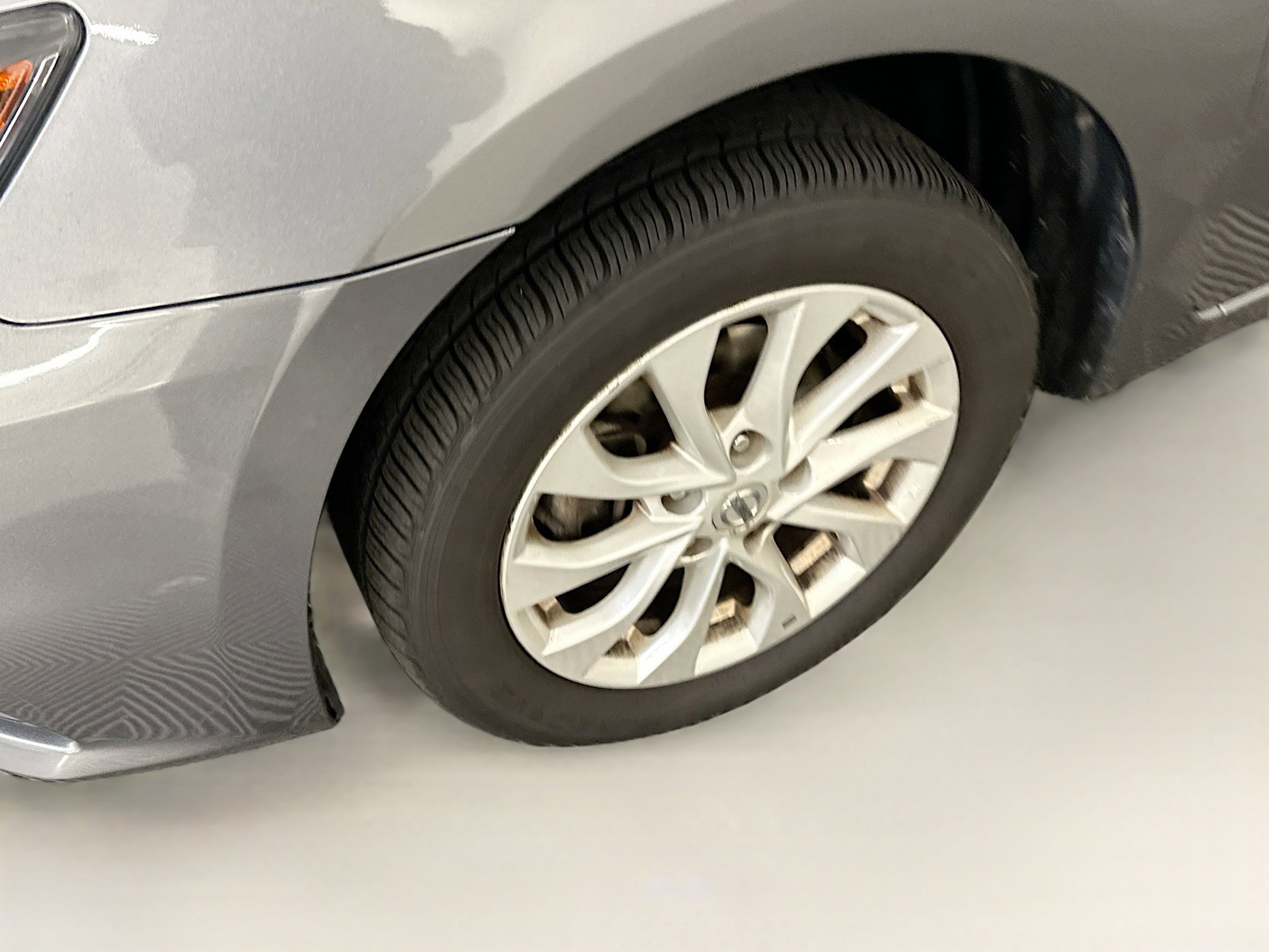Used 2019 Nissan Sentra SV FWD image 11