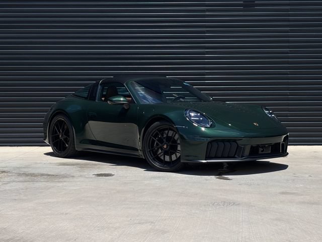 Certified 2026 Porsche 911 Targa 4 GTS AWD/4WD image 11