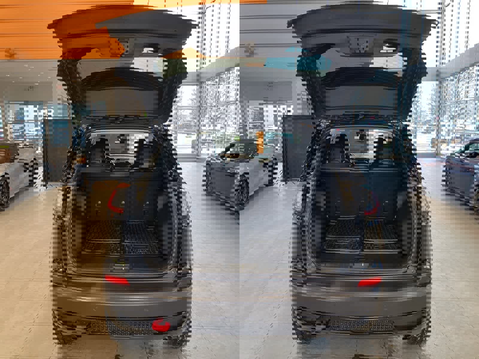 Used 2020 Jeep Cherokee Trailhawk w/ Cold Weather Group image 25