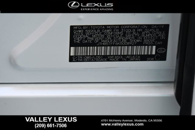 Used 2019 Lexus LS 500 w/ Accessory Package (Z2) RWD image 24