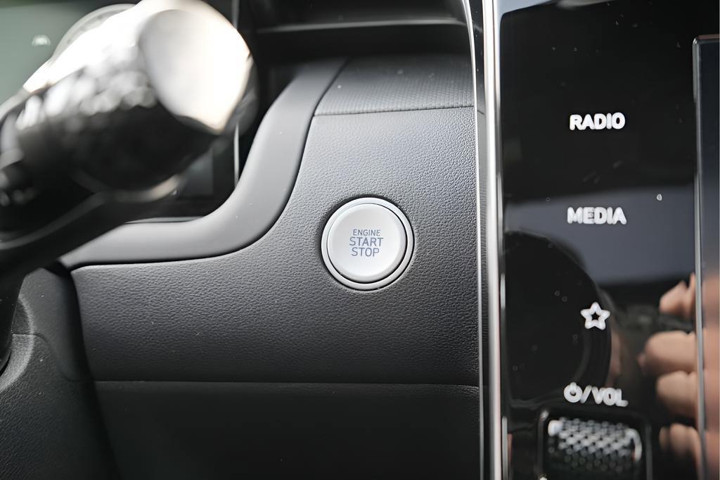 Certified 2022 Hyundai Santa Cruz SEL w/ Activity Package image 26