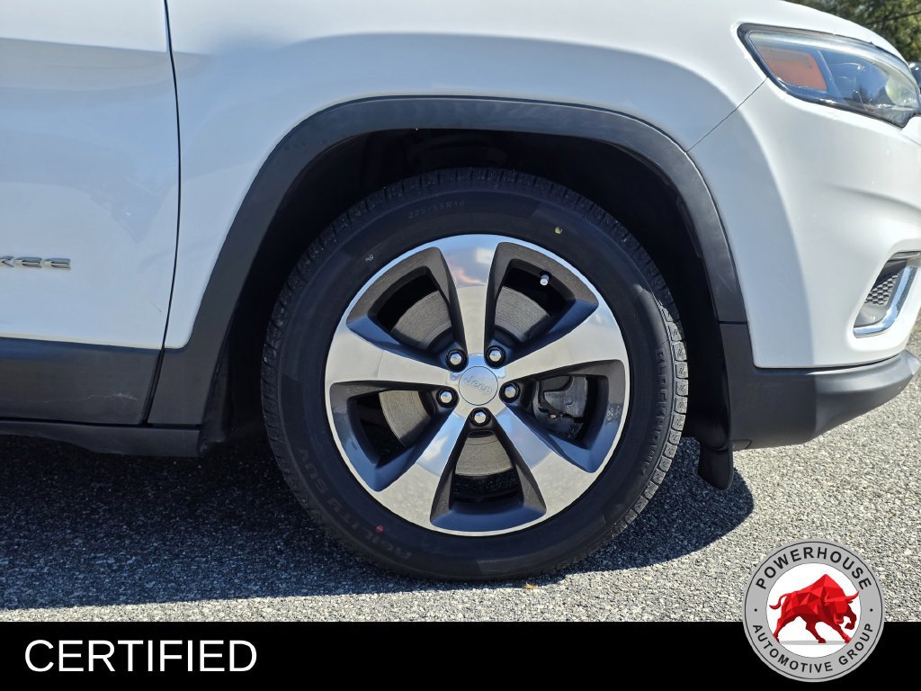 Used 2019 Jeep Cherokee Limited FWD image 12