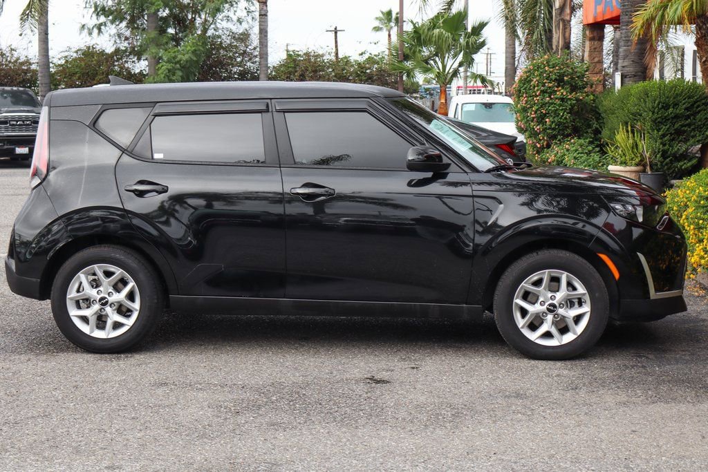 Used 2024 Kia Soul LX w/ Option Group 015 image 10