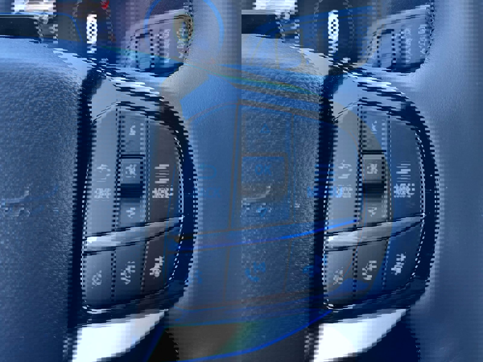 New 2026 Ford Explorer Platinum image 22