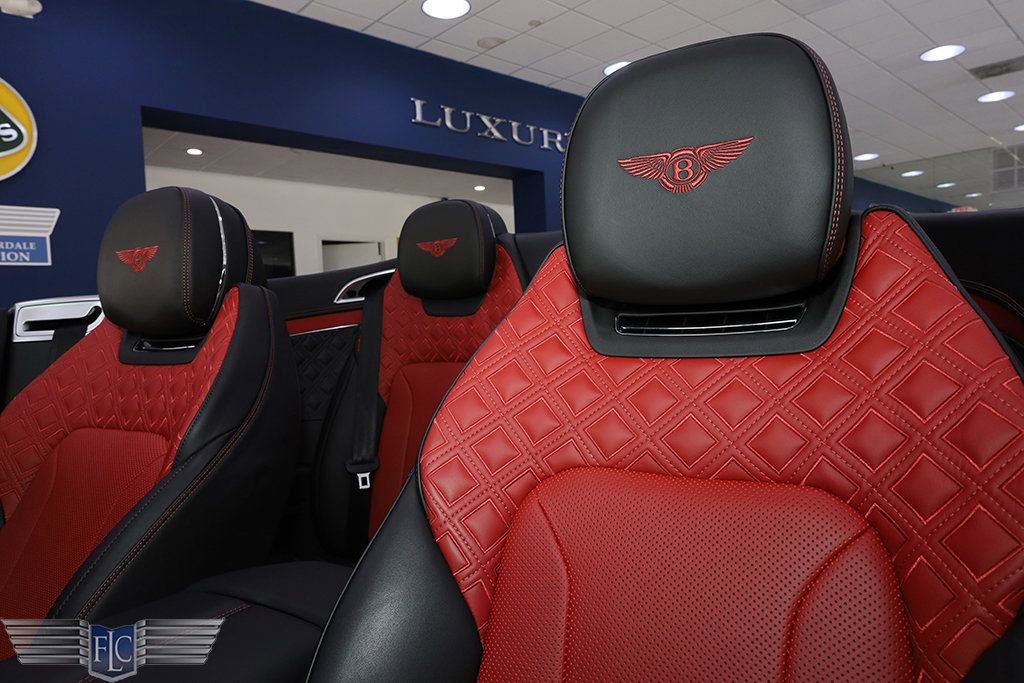 Used 2022 Bentley Continental GT V8 image 17