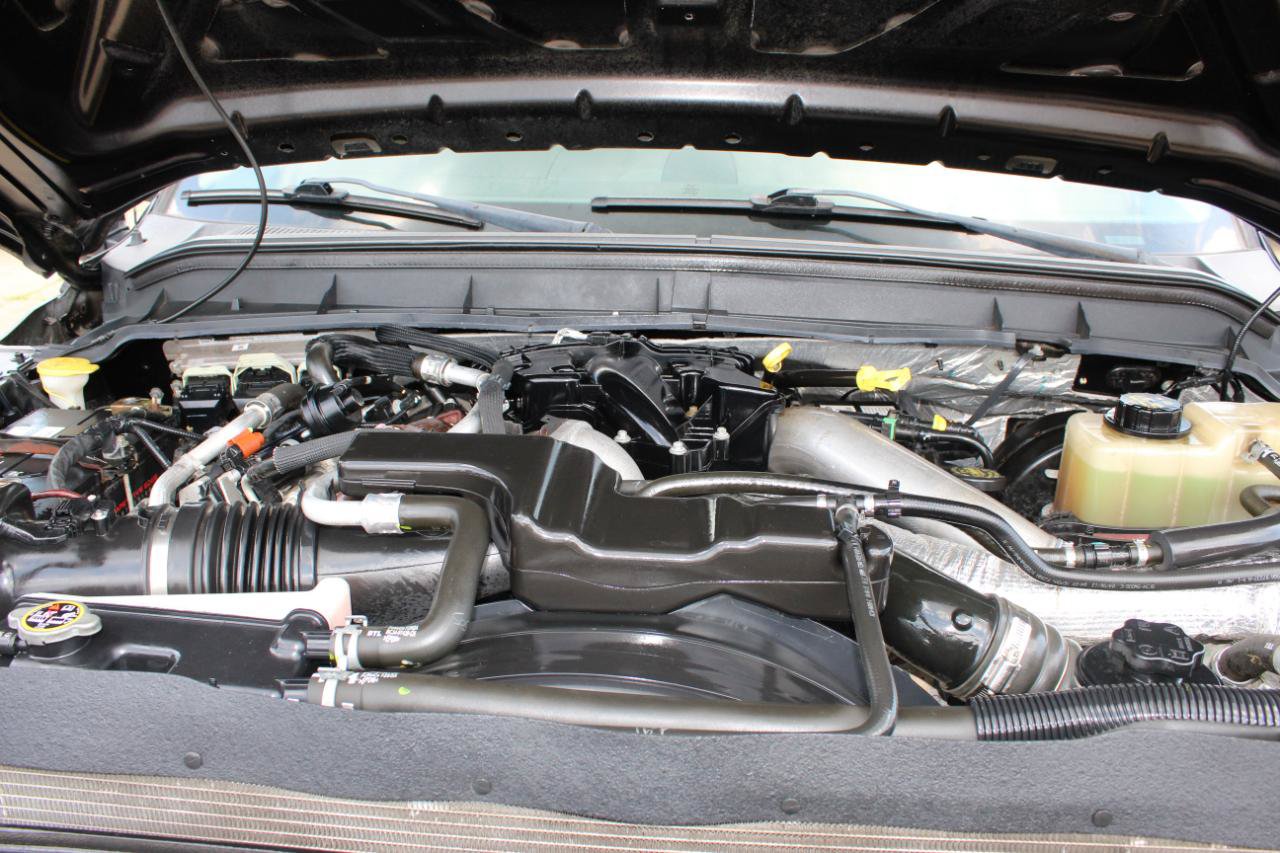 Used 2013 Ford F250 Lariat w/ Lariat Ultimate Pkg AWD/4WD image 39