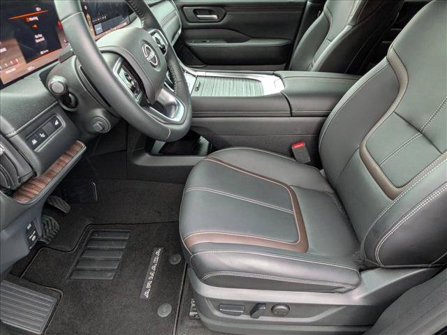 Used 2025 Nissan Armada SL w/ Convenience Package RWD image 16
