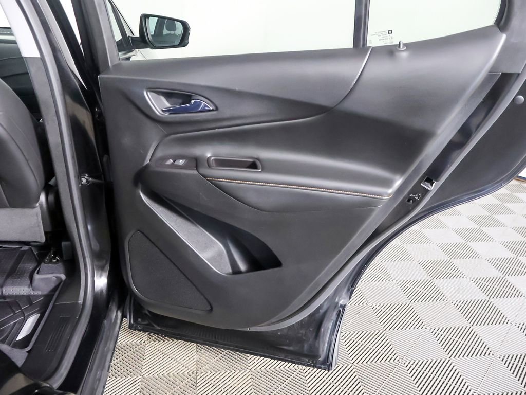 Used 2019 Chevrolet Equinox Premier w/ Premier Redline Edition image 23